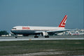 576009 Lauda B767 329ER, Miami, U.S.A. A4 Photo Print