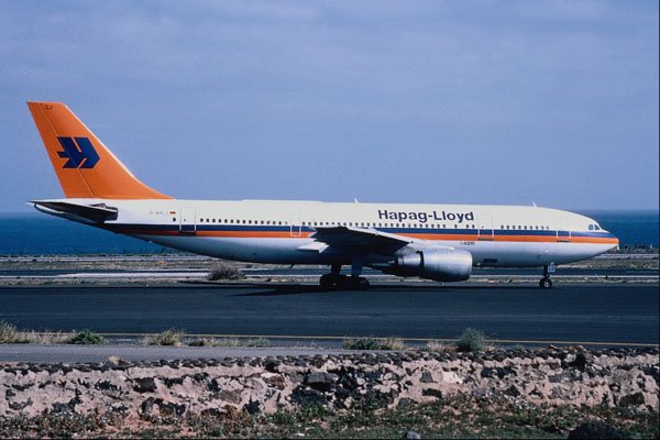 576023 Hapag Lloyd A300 B4, Las Palmas A4 Photo Print