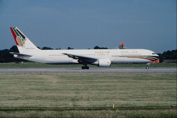 576025 Gulf Air B767 3P6ER, Manchester, U.K. A4 Photo Print