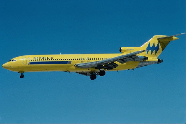 576030 Republic B727 2M7, Las Vegas, U.S.A. A4 Photo Print