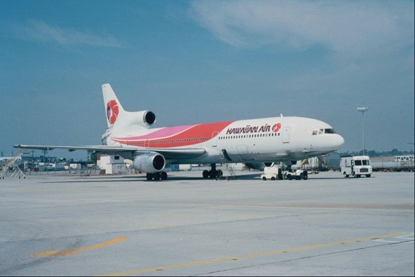 576059 Hawaiian L1011 50, Los Angeles, U.S.A. A4 Photo Print