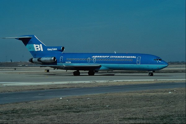 576083 Braniff B727 291, Dallas Fort Worth, U.S.A. A4 Photo Print
