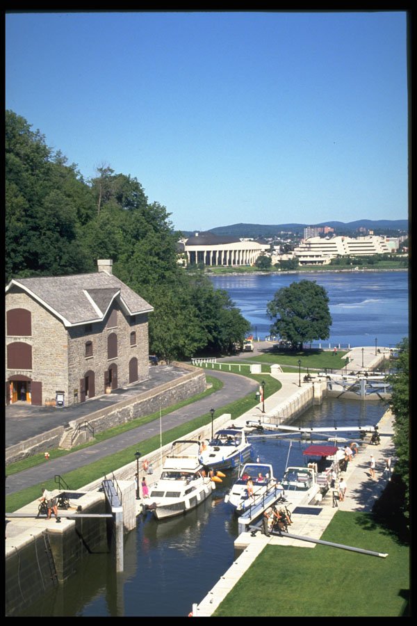 579014 Rideau's Watery Steps, Ottawa, Canada A4 Photo Print