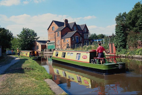 579076 Trent And Mersey Canal, England A4 Photo Print