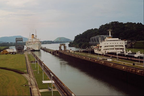 579078 Panama Canal A4 Photo Print