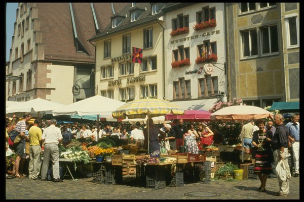 580023 Munster Platz Market, Freiburg A4 Photo Print