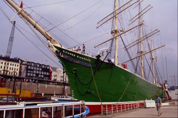 580068 Museum Ship Rickner Rickmens, Hamburg A4 Photo Print