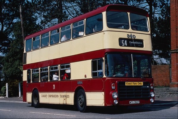 581022 This Cardiff Bristol Is Painted In The Old Tramway Livery A4 Photo Print