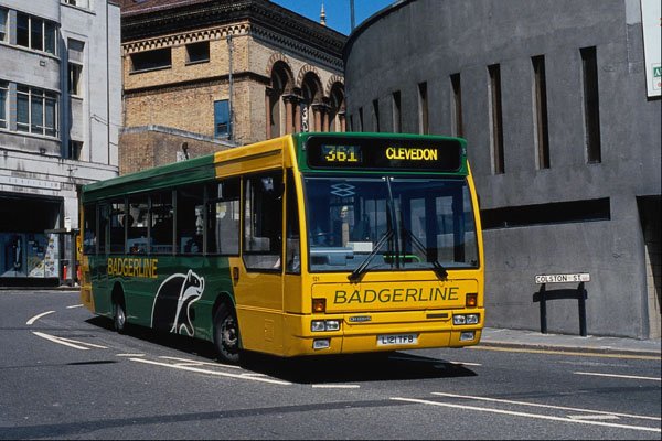 581049 Badgerline Dennis Lance Descends Into Bristol Center A4 Photo Print