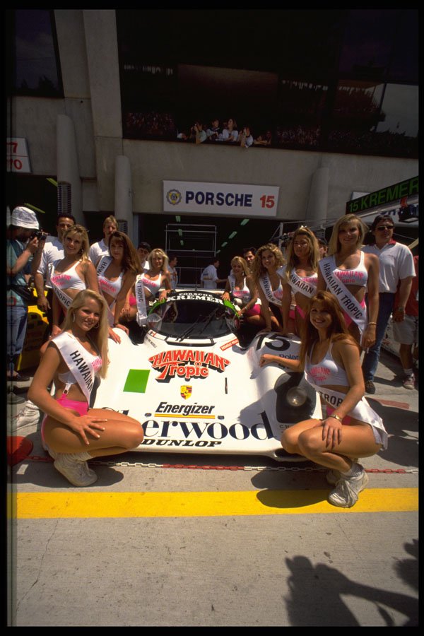 582031 Hawaiian Tropic, Publicity Ladies, Le Mans 24 hour A4 Photo Print