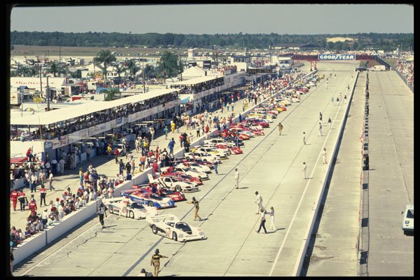 582038 Start, Sebring 12 hour A4 Photo Print