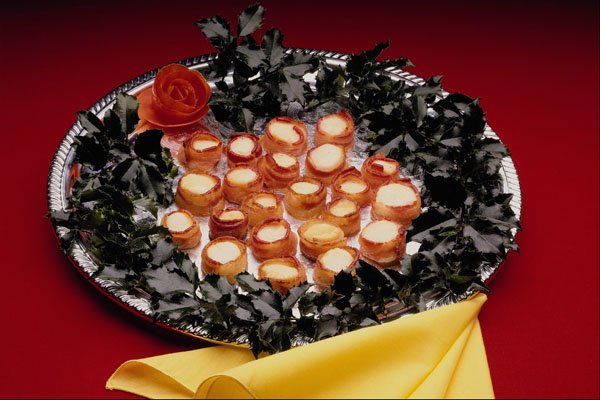 587094 Bacon wrapped Seafood Hors D'oeuvres A4 Photo Print