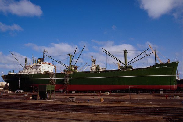 588085 Shipyard A4 Photo Print