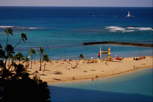 589074 Reef On The Beach Extending Out From Outrigger Hotel A4 Photo Print