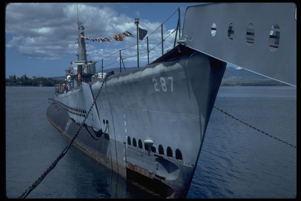 590042 World War II Submarine On Display At Pearl Harbor, Hawaii A4 Photo Print