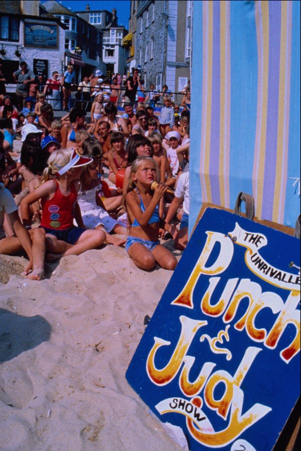 592093 Punch And Judy Show, St. Ives, England A4 Photo Print