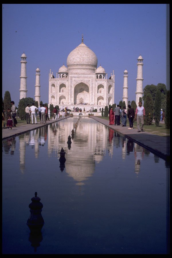 595033 Taj Mahal, Front View, Agra A4 Photo Print