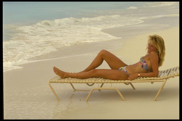 596040 Relaxing A4 Photo Print