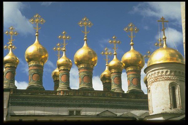 597009 Cupolas Of The Chapel Of Christ, Kremlin, Russia A4 Photo Print