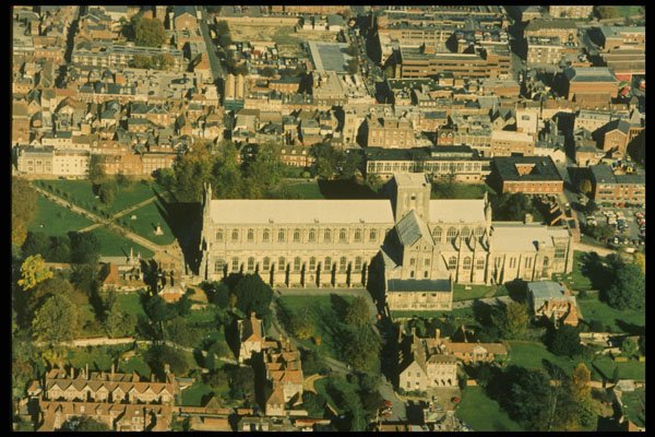 597041 Winchester Cathedral, Hampshire, England A4 Photo Print