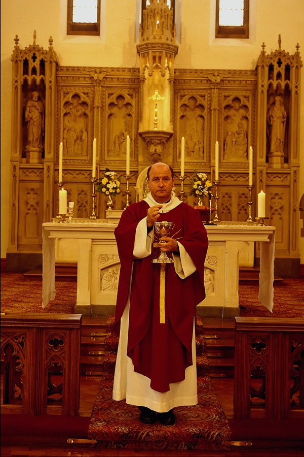 597096 Roman Catholic Mass A4 Photo Print