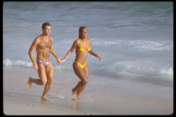 598023 Couple On Beach A4 Photo Print