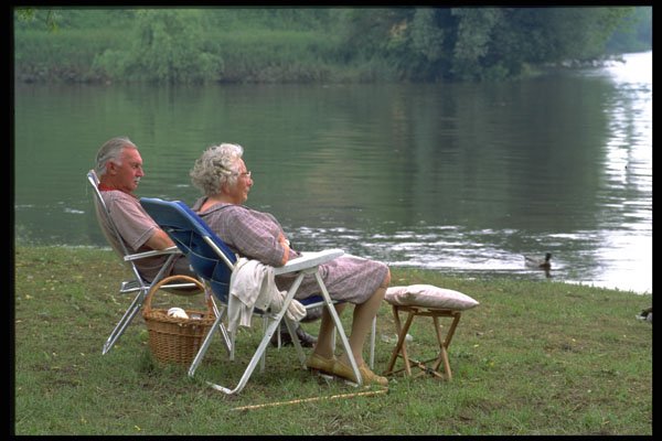 598024 Elderly Couple Relaxing A4 Photo Print