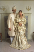598056 Hindu Bride And Groom A4 Photo Print