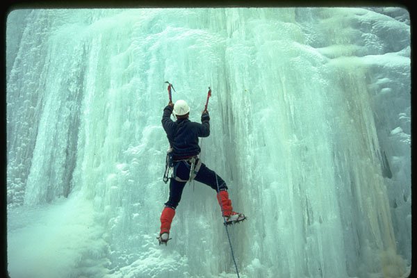 599012 Ice climbing A4 Photo Print