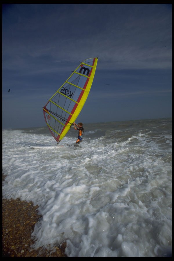 599051 Windsurfer, Brighton, England A4 Photo Print