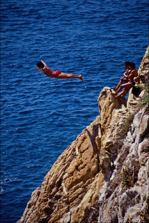 599068 High Diver At La Quebrada, Acapulco, Mexico A4 Photo Print