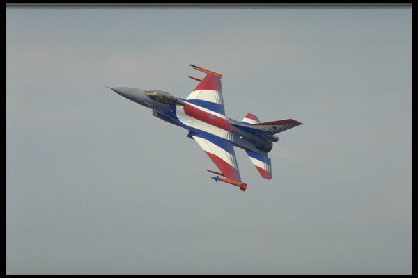 601079 F 16A Fighting Falcon, RNLAF A4 Photo Print