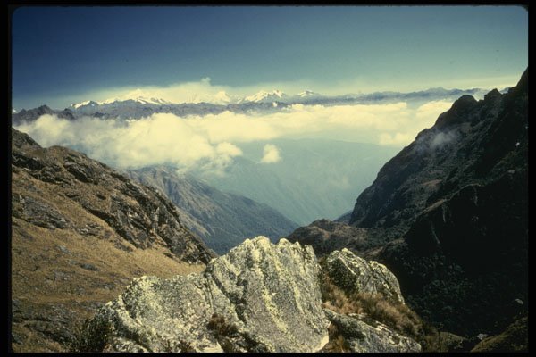 605073 Mountain View, Peru A4 Photo Print