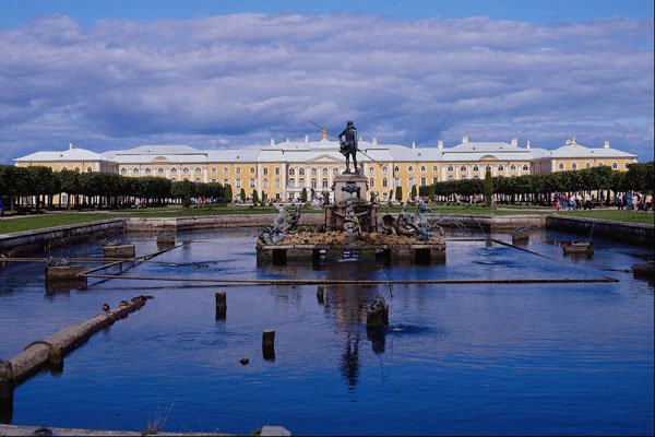 607069 The Great Palace, Petrodvorets, Russia A4 Photo Print