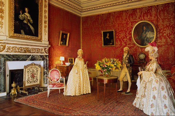 607075 Chateau D'Usse, King's Room, Loire Valley, France A4 Photo Print