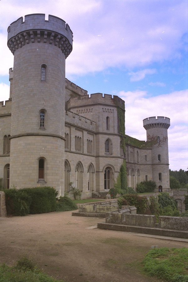 612014 Eastnor Castle, Ledbury, England A4 Photo Print
