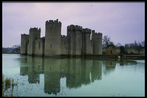 612019 Bodian Castle, Kent, England A4 Photo Print