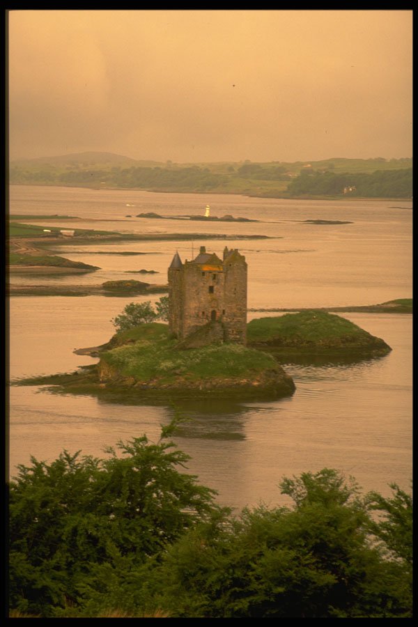 612033 Castle On Loch Linnhe, Scotland A4 Photo Print