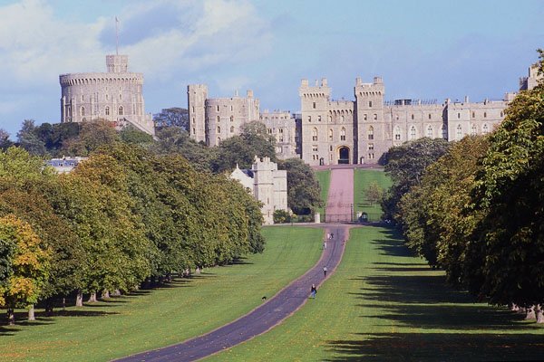 612078 Windsor Castle, England A4 Photo Print