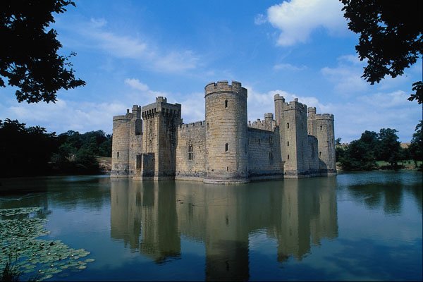 612090 Bodium Castle, Kent, England A4 Photo Print