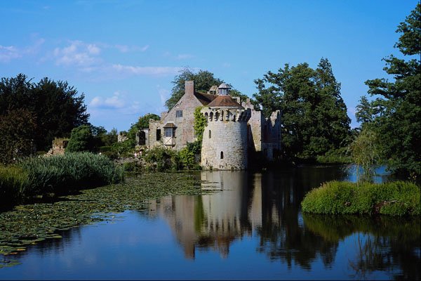 612095 Scotney Castle, Kent, England A4 Photo Print