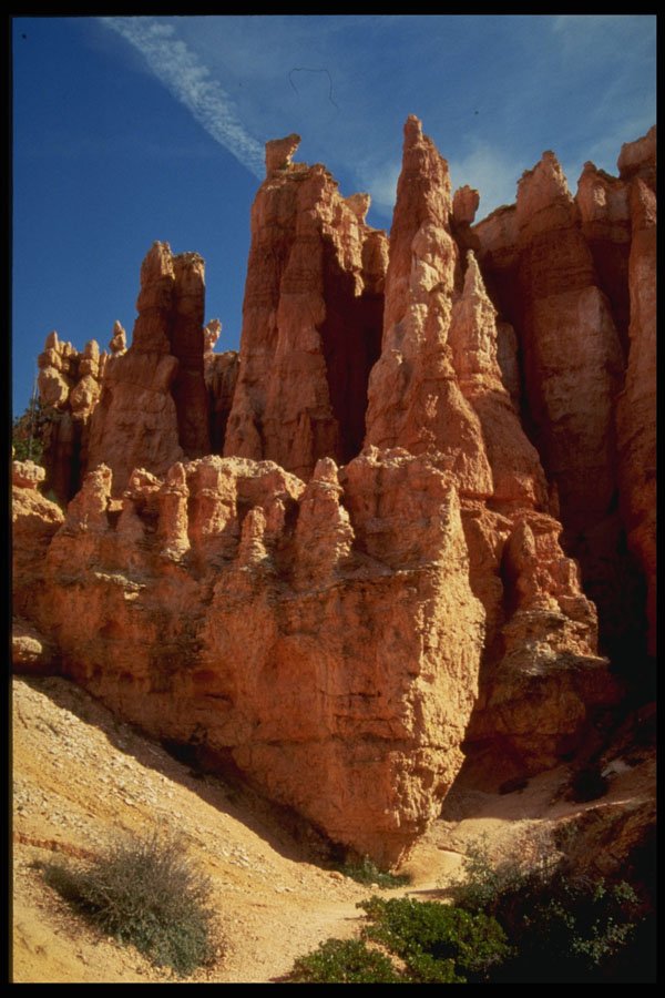 613037 Queen's Garden, Bryce National Park, Utah A4 Photo Print