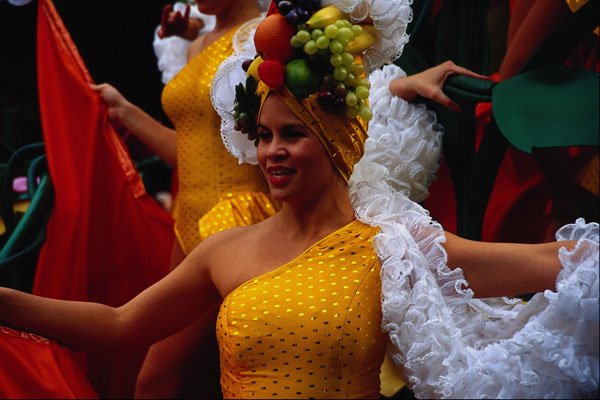 614085 Dancer In Parade, Orlando, Florida A4 Photo Print