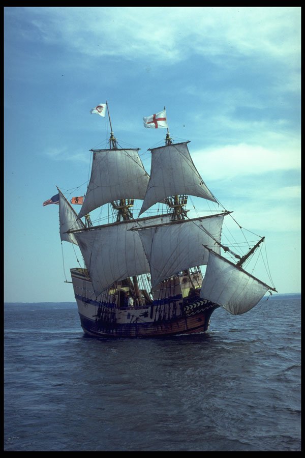 615048 Replica Of 16th Century Sailing Vessel, New York A4 Photo Print