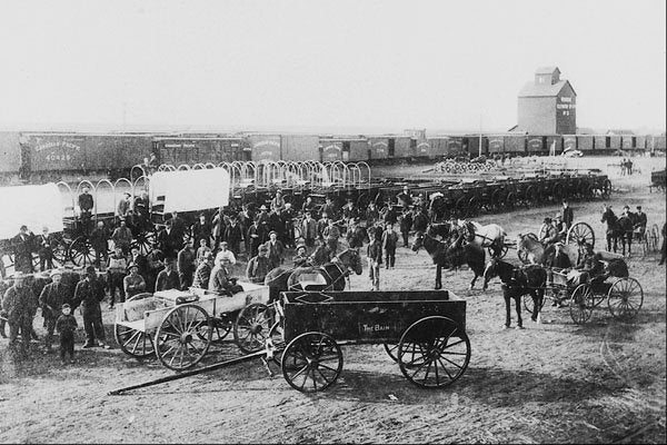 619017 Barr Colonists, Saskatoon, Saskatchewan, 1903, C 37967 A4 Photo Print