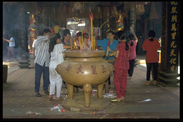 621013 Inside Pagoda, Cholon, Ho Chi Minh City A4 Photo Print