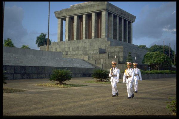 621061 Changing Of The Guard, Ho Chi Minh Memorial A4 Photo Print