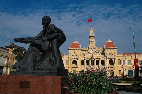 621092 Uncle Ho Statue, Ho Chi Minh A4 Photo Print