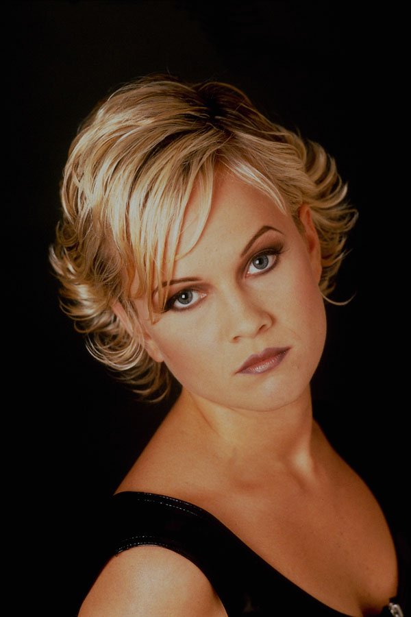 623016 Classic Blonde Belle A4 Photo Print