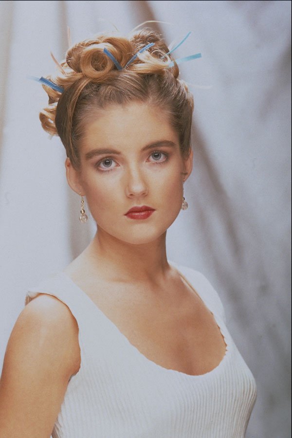 623020 Up do With Ribbons A4 Photo Print